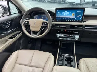 Lincoln Corsair 2023 AWD Reserve 4dr SUV
