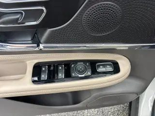 Lincoln Corsair 2023 AWD Reserve 4dr SUV