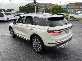 Lincoln Corsair 2023 AWD Reserve 4dr SUV