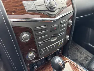Nissan Armada 2019 4x4 Platinum 4dr SUV