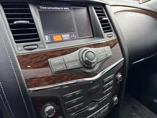 Nissan Armada 2019 4x4 Platinum 4dr SUV