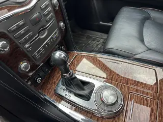 Nissan Armada 2019 4x4 Platinum 4dr SUV