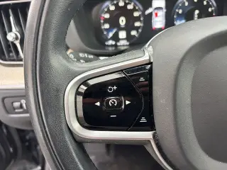 Volvo XC60 2021 AWD T5 Inscription 4dr SUV