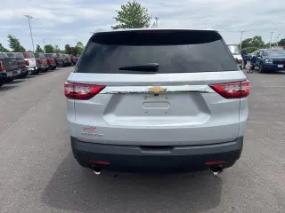 Chevrolet Traverse 2021 LS 4dr SUV w/1LS