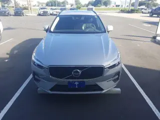 Volvo XC60 2022 AWD B5 Momentum 4dr SUV