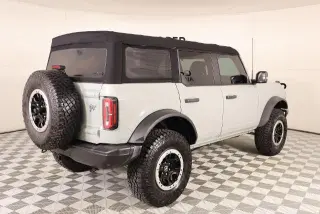 Ford Bronco 2021 4x4 Black Diamond Advanced 4dr SUV
