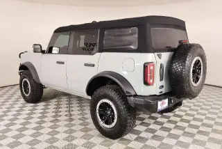 Ford Bronco 2021 4x4 Black Diamond Advanced 4dr SUV