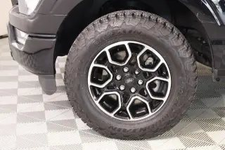 Ford F-150 2023 4x4 XLT 4dr SuperCrew 5.5 ft. SB