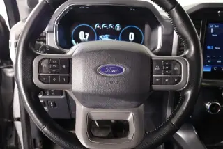 Ford F-150 2022 4x4 Lariat 4dr SuperCrew 6.5 ft. SB