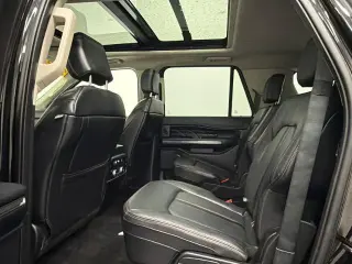 Ford Expedition MAX 2019 4x4 Platinum 4dr SUV