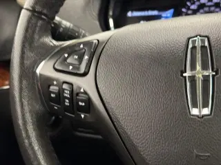 Lincoln MKT 2019 AWD Reserve 4dr Crossover