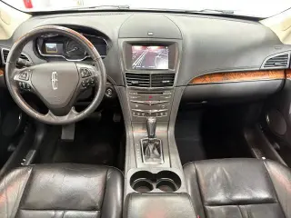 Lincoln MKT 2019 AWD Reserve 4dr Crossover