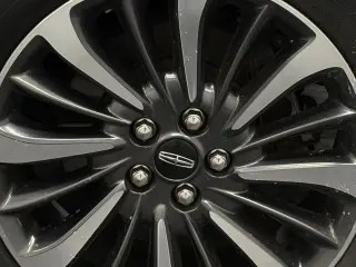 Lincoln Nautilus 2023 Standard 4dr SUV