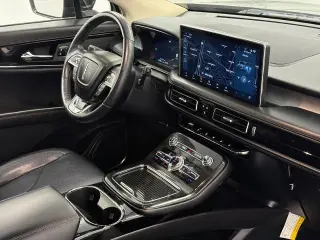 Lincoln Nautilus 2023 Standard 4dr SUV