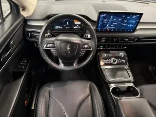Lincoln Nautilus 2023 Standard 4dr SUV