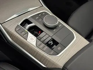 BMW 3 Series 2025 AWD 330i xDrive 4dr Sedan
