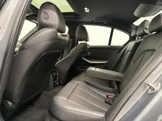 BMW 3 Series 2025 AWD 330i xDrive 4dr Sedan