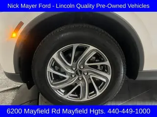 Lincoln Aviator 2023 AWD Standard 4dr SUV