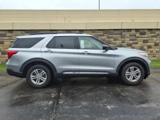 Ford Explorer 2021 AWD XLT 4dr SUV