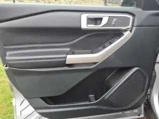 Ford Explorer 2021 AWD XLT 4dr SUV