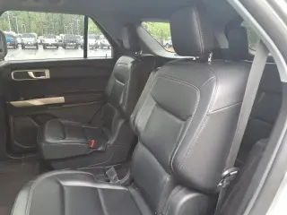Ford Explorer 2021 AWD XLT 4dr SUV