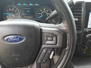 Ford F-150 2017 4x4 XLT 4dr SuperCrew 5.5 ft. SB