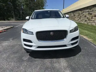 Jaguar F-PACE 2017 AWD 35t Premium 4dr SUV