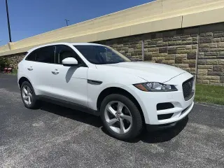 Jaguar F-PACE 2017 AWD 35t Premium 4dr SUV