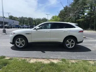 Jaguar F-PACE 2017 AWD 35t Premium 4dr SUV