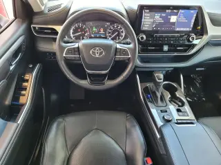 Toyota Highlander 2022 AWD Platinum 4dr SUV