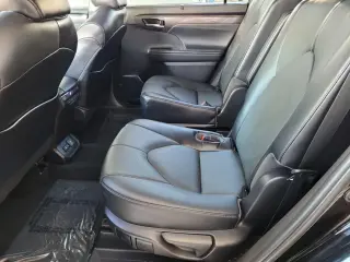 Toyota Highlander 2022 AWD Platinum 4dr SUV