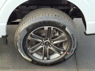 Ford F-150 2022 4x4 XLT 4dr SuperCrew 5.5 ft. SB