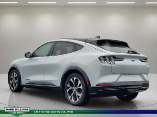 Ford Mustang Mach-E 2022 AWD Premium 4dr SUV