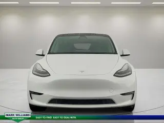 Tesla Model Y 2021 AWD Long Range 4dr Crossover