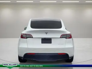 Tesla Model Y 2022 AWD Long Range 4dr Crossover