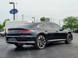 Volkswagen Arteon 2023 AWD SEL Premium R-Line 4Motion 4dr Sedan
