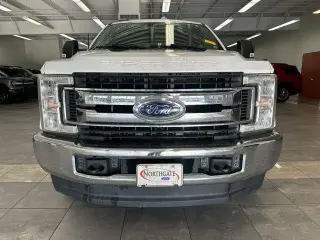 Ford F-250 Super Duty 2018 4x4 XLT 4dr Crew Cab 6.8 ft. SB Pickup