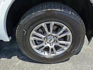 Ford F-150 2018 4x4 Lariat 4dr SuperCrew 5.5 ft. SB