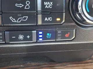 Ford F-150 2018 4x4 Lariat 4dr SuperCrew 5.5 ft. SB
