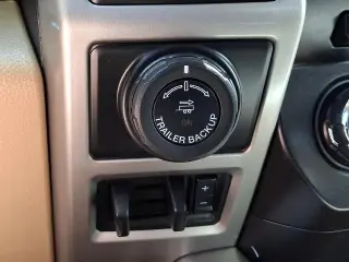 Ford F-150 2018 4x4 Lariat 4dr SuperCrew 5.5 ft. SB