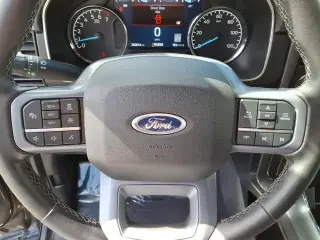 Ford F-150 2023 4x4 XLT 4dr SuperCrew 5.5 ft. SB