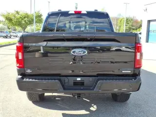 Ford F-150 2023 4x4 XLT 4dr SuperCrew 5.5 ft. SB