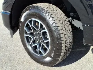 Ford F-150 2023 4x4 XLT 4dr SuperCrew 5.5 ft. SB