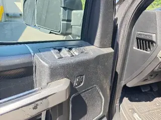 Ford F-150 2018 4x4 Lariat 4dr SuperCrew 5.5 ft. SB