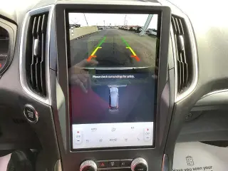 Ford Edge 2022 AWD Titanium 4dr Crossover