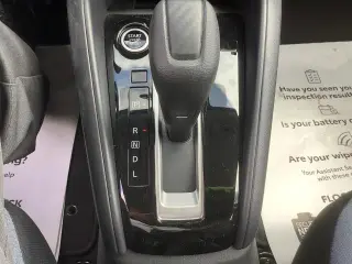 Nissan Versa 2025 SV 4dr Sedan