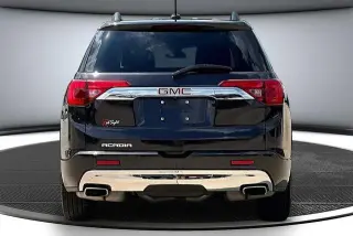 GMC Acadia 2018 Denali 4dr SUV