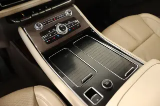 Lincoln Aviator 2022 AWD Reserve 4dr SUV