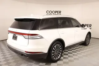 Lincoln Aviator 2022 AWD Reserve 4dr SUV