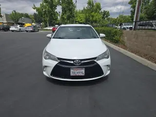 Toyota Camry 2017 SE 4dr Sedan